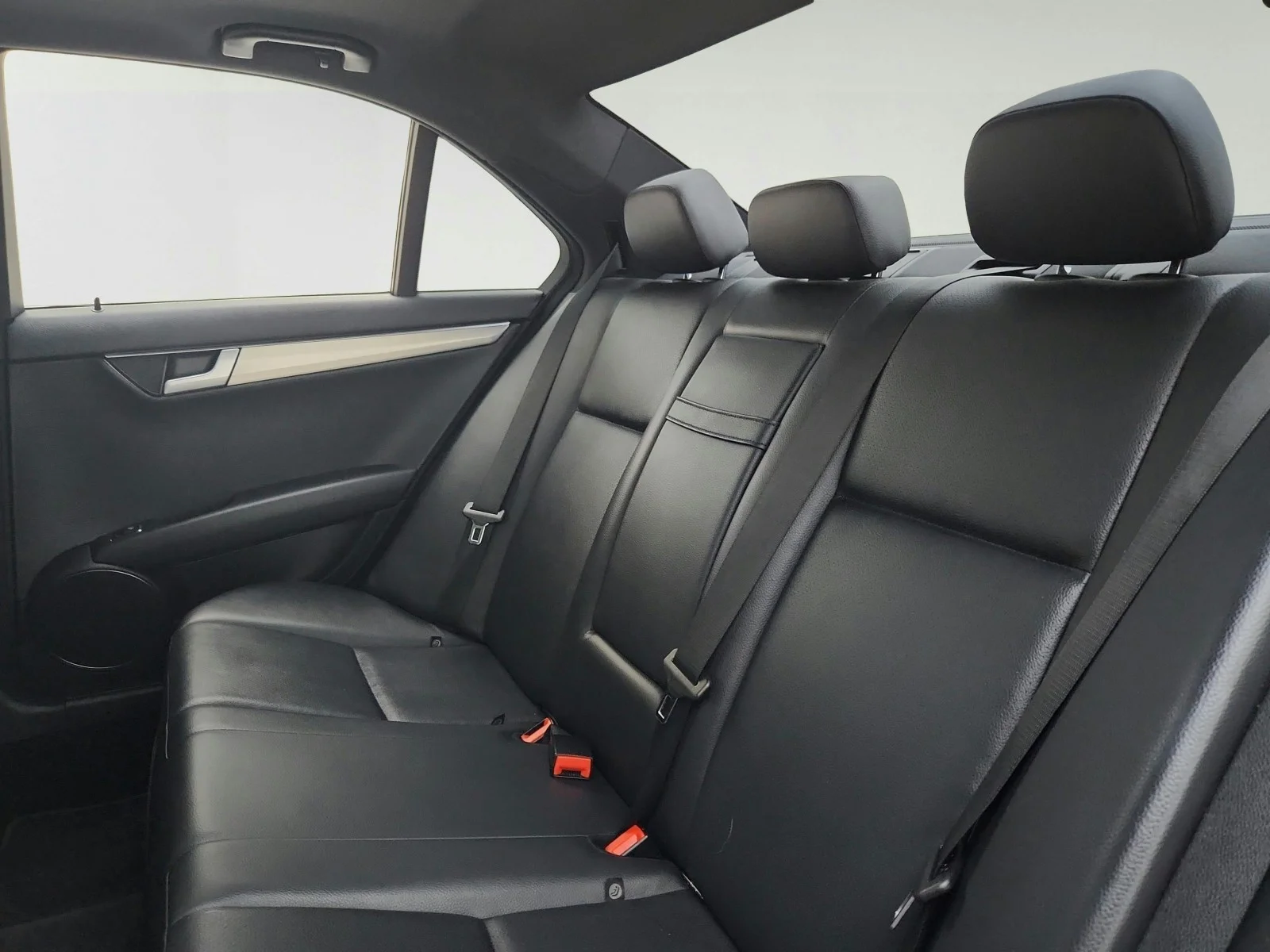 Used 2013 Steel Grey Metallic Mercedes-Benz C 250 Sport image 21
