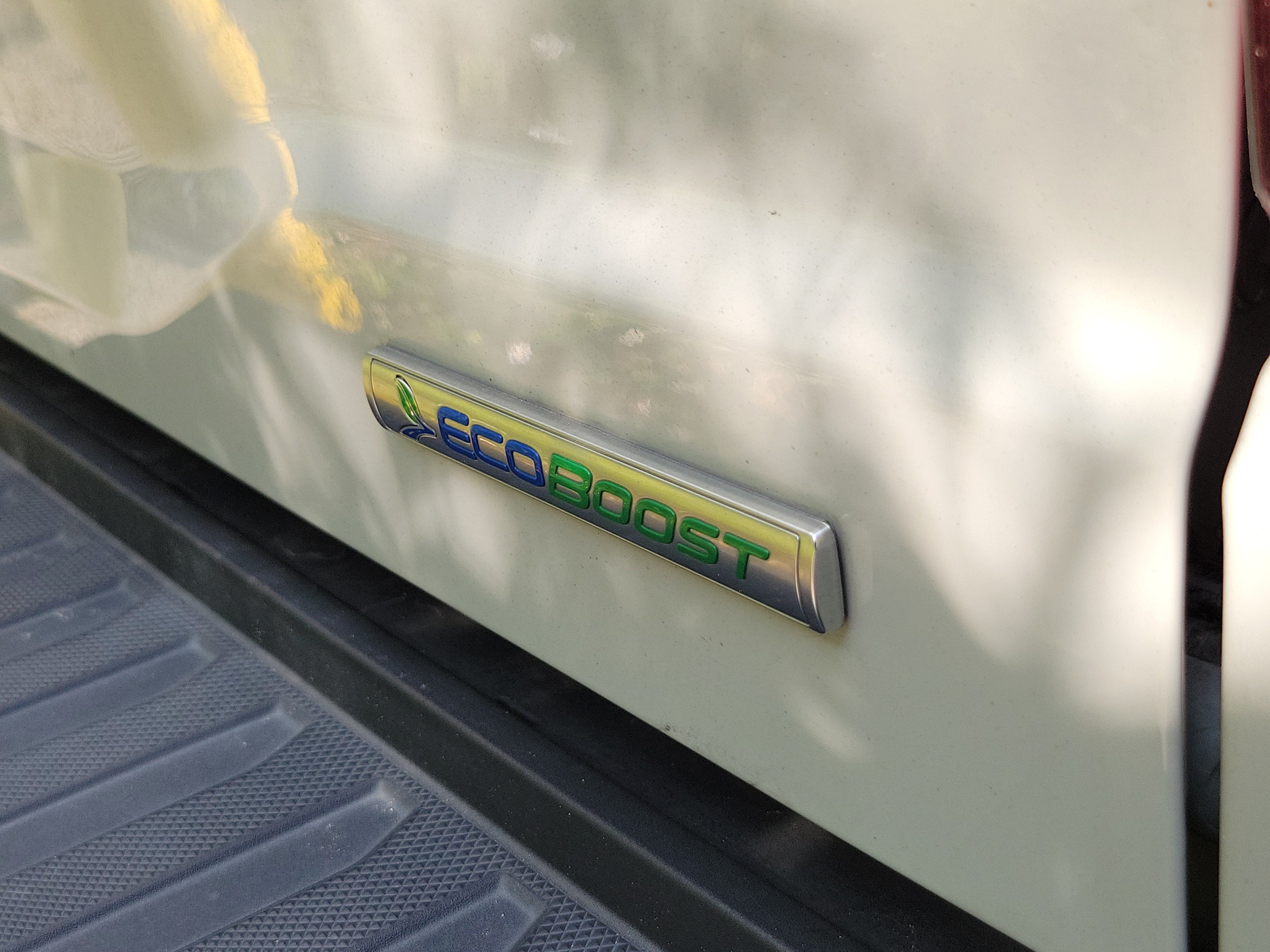 Used 2023 Avalanche Ford XLT image 6
