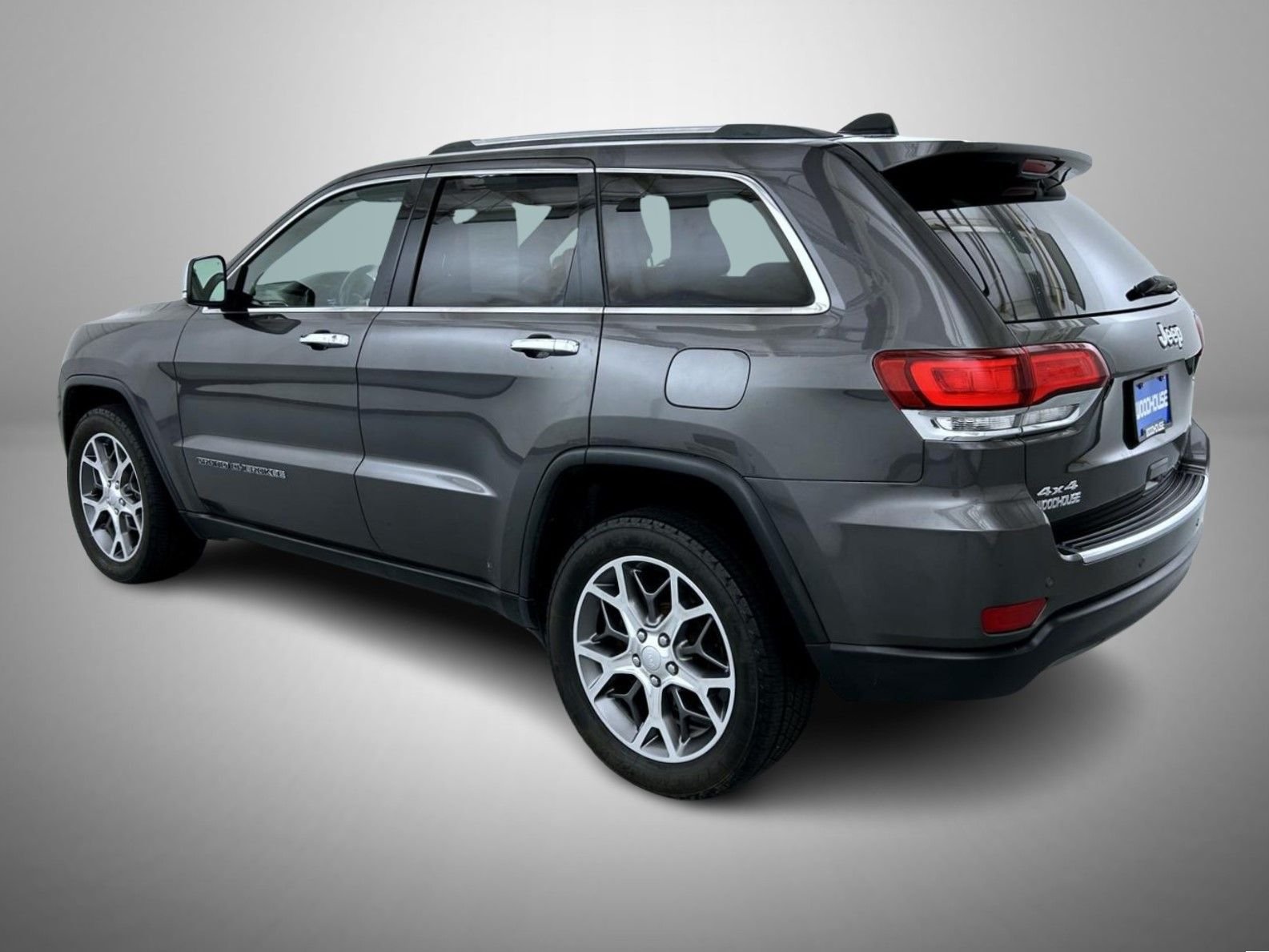 Used 2020 Gray Jeep Limited image 7