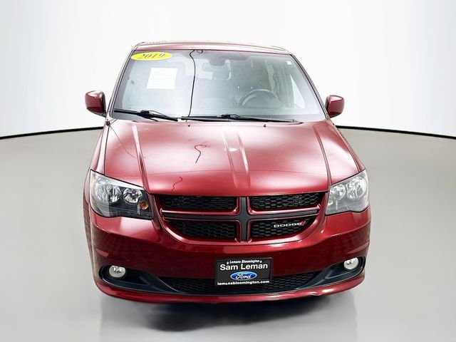 Used 2019 Dodge Grand Caravan GT with VIN 2C4RDGEGXKR688690 for sale in Bloomington, IL
