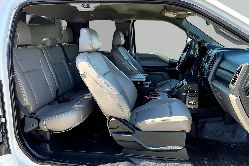 Used 2020 White Ford XL image 28