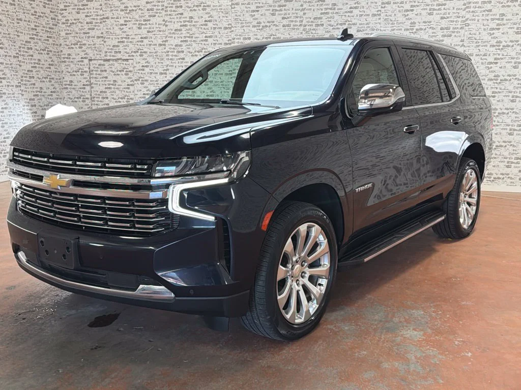 Used 2021 Midnight Blue Metallic Chevrolet Premier image 3