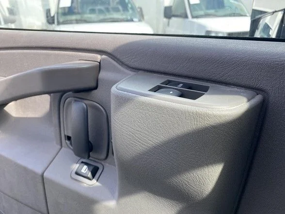 Used 2024 White GMC Work Van image 9