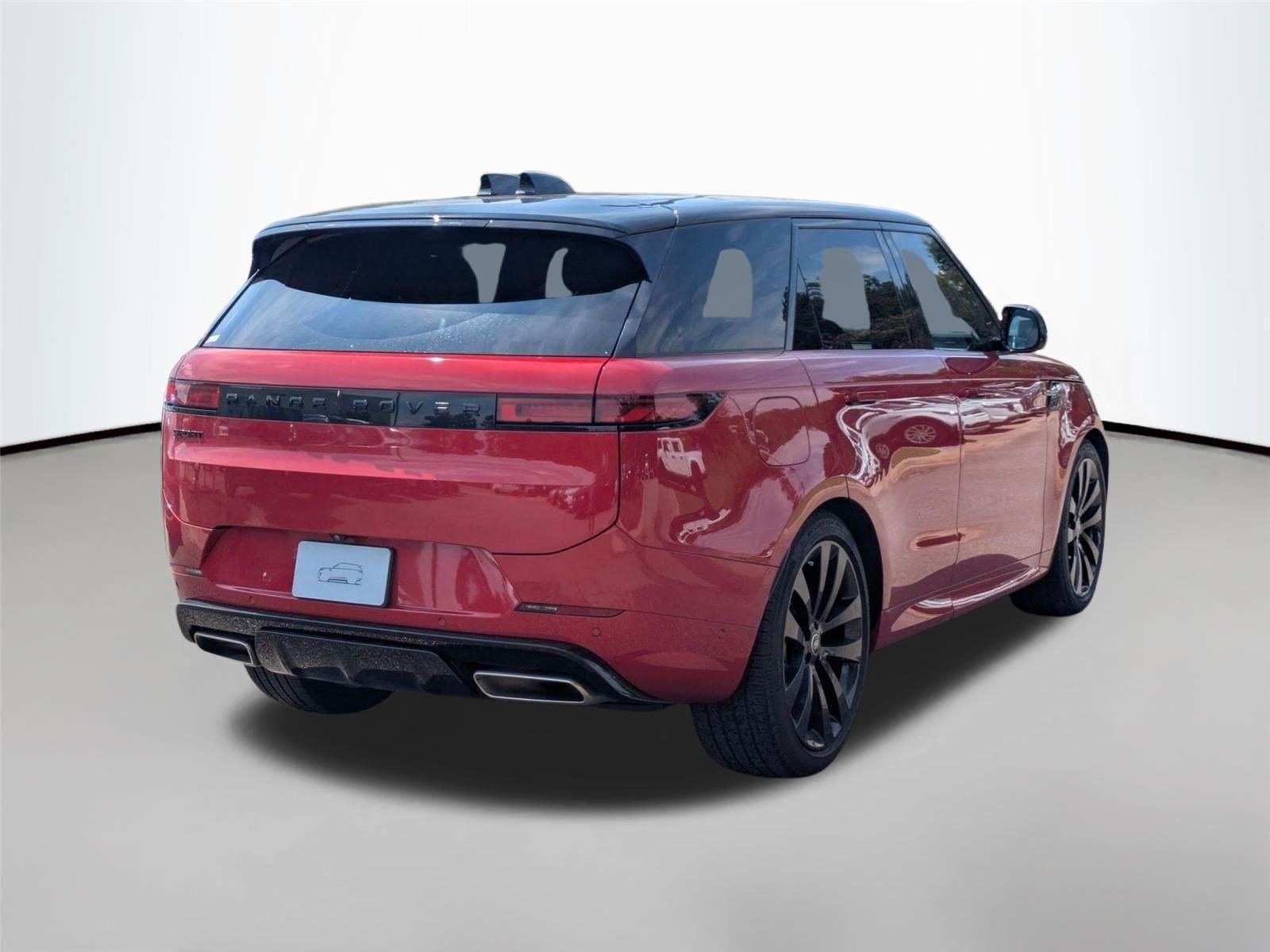 Used 2025 Firenze Red Metallic Land Rover Dynamic SE image 5