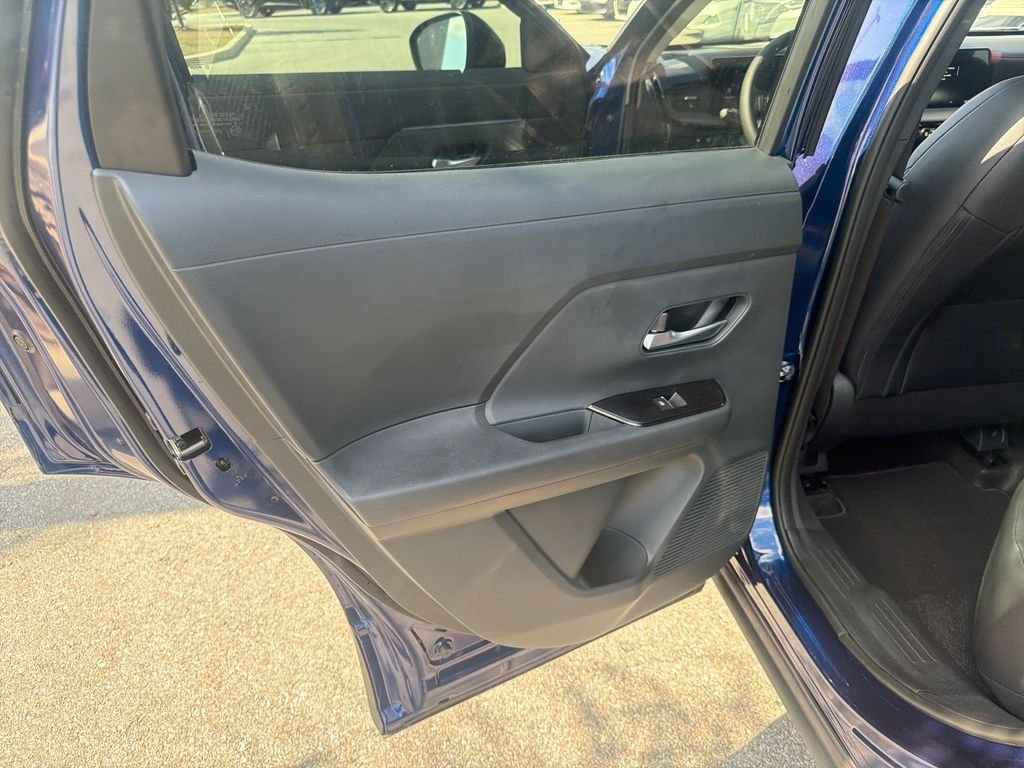 New 2026 Blue Nissan SR image 18