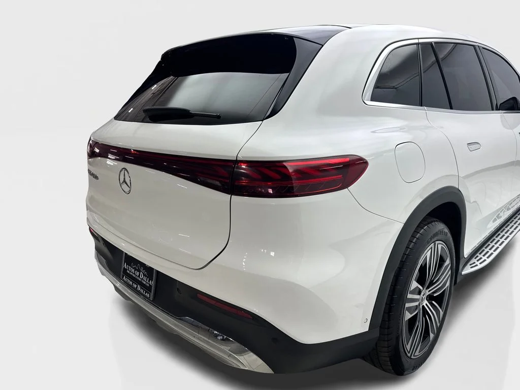 Used 2023 White Mercedes-Benz 450 image 18