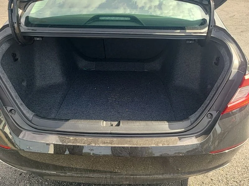 Used 2018 Brown Honda Touring 2.0T image 11
