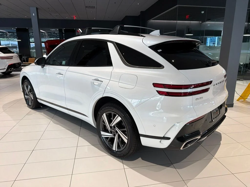 Used 2026 White Genesis 3.5T Sport Advanced image 5