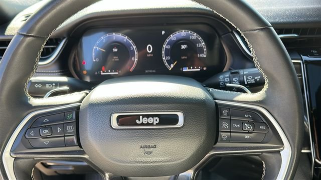 Used 2023 Black Jeep Altitude X image 12