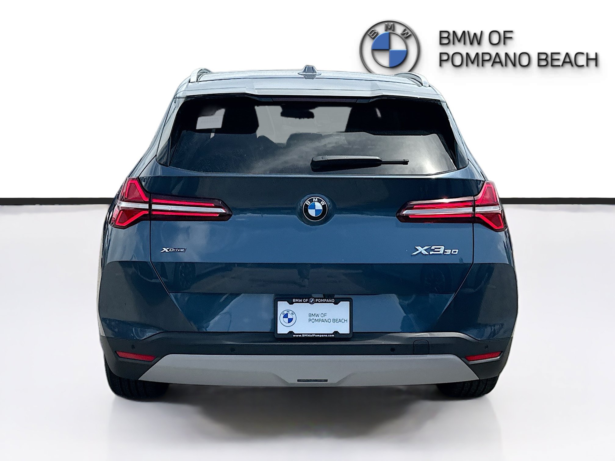 New 2026 Arctic Race Blue Metallic BMW 30 xDrive image 5