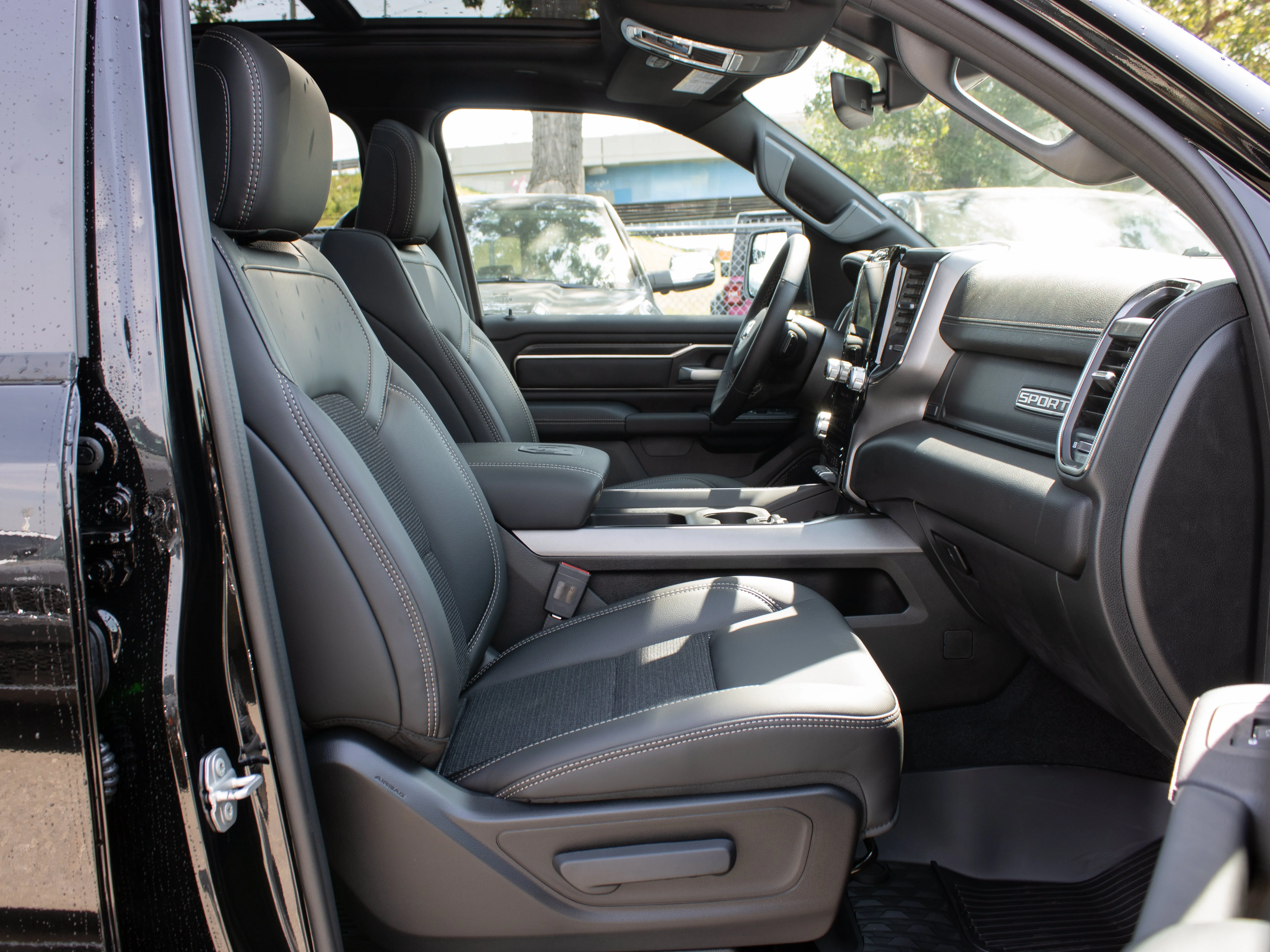 New 2026 Black RAM Sport* image 34