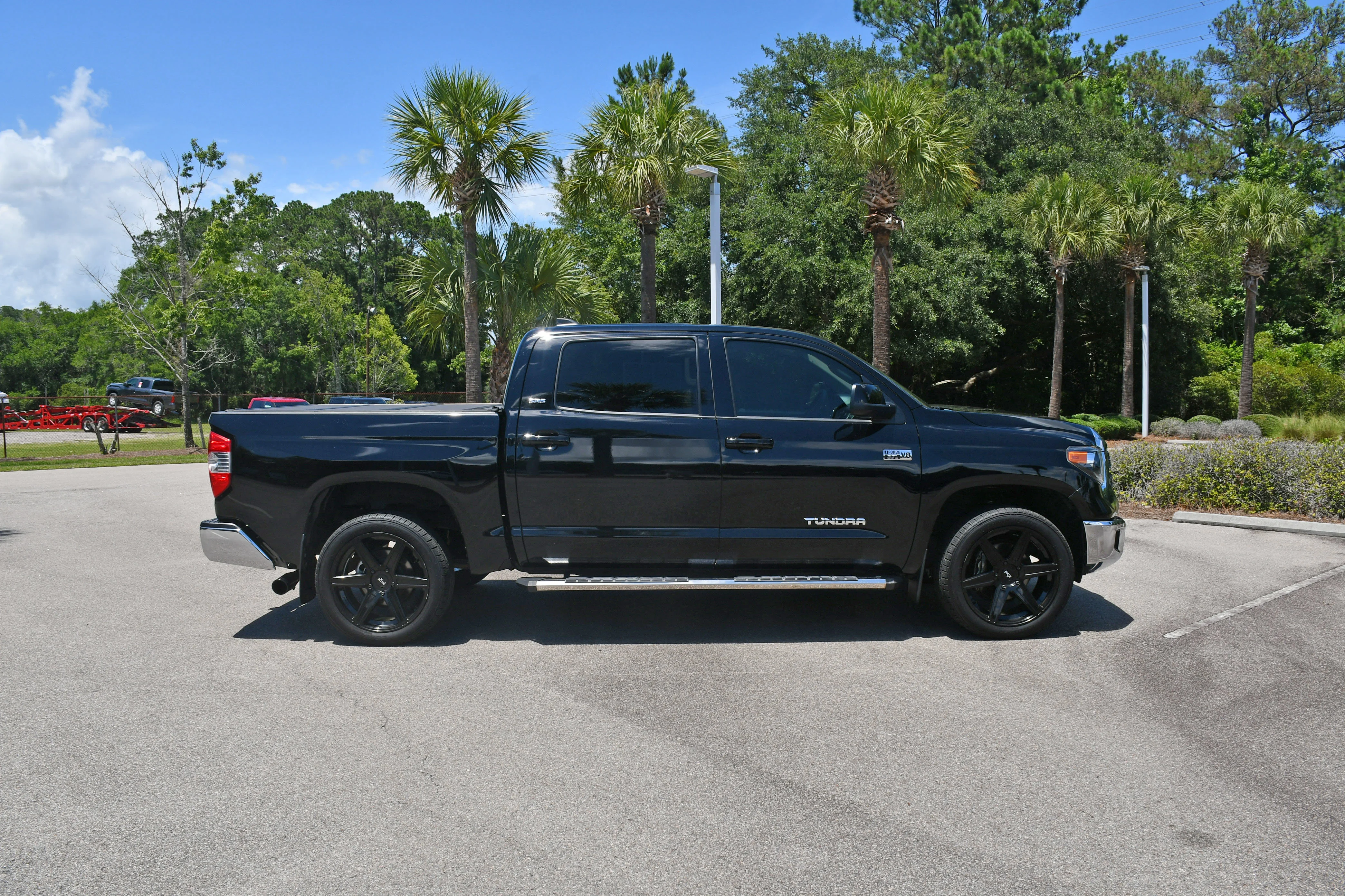 Used 2021 Black Toyota SR5 image 1