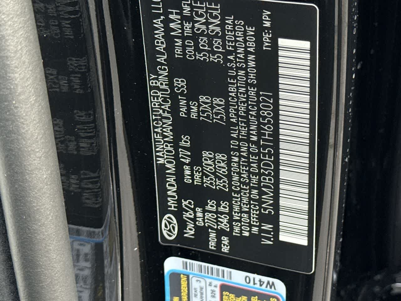 New 2026 Phantom Black Hyundai SEL FWD image 29