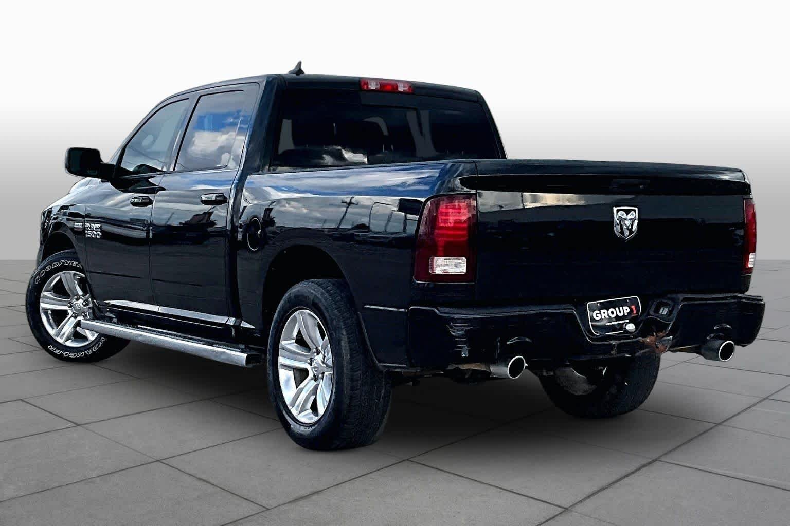 Used 2017 Brilliant Black Crystal Pearlcoat Ram Sport image 12