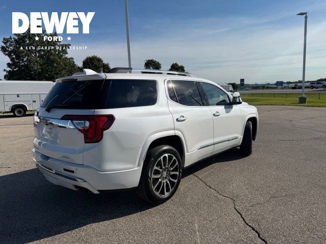 Used 2022 White Frost Tricoat GMC Denali image 13
