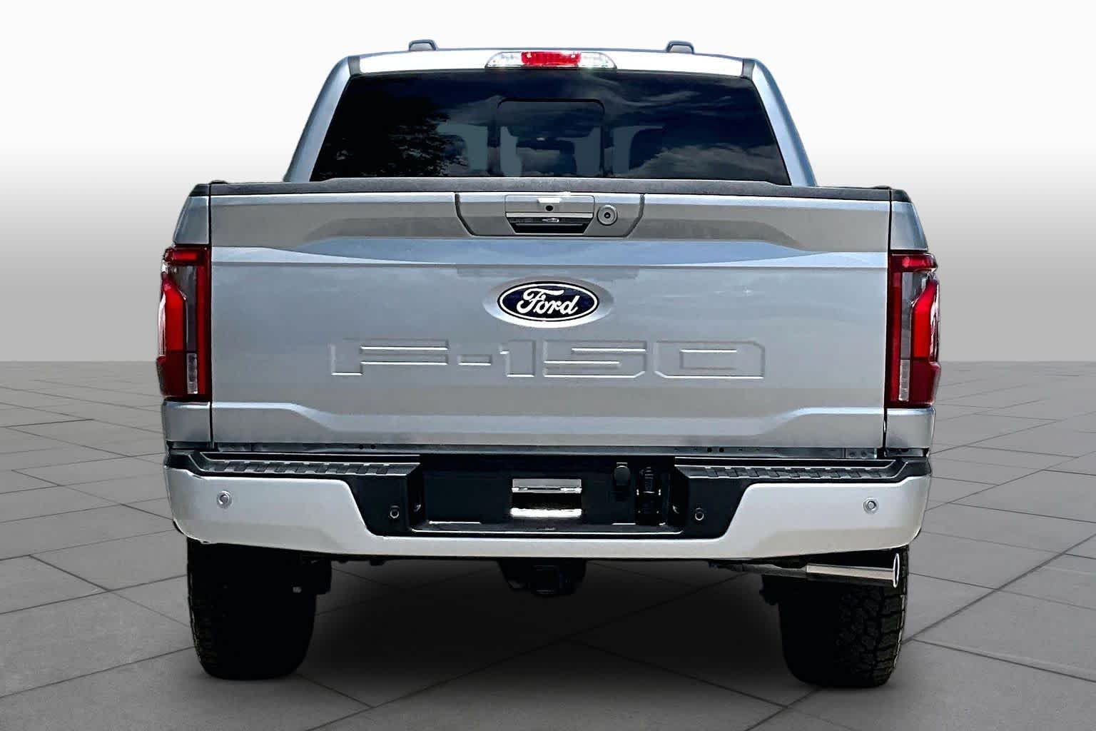 Used 2024 Iconic Silver Metallic Ford LARIAT image 5