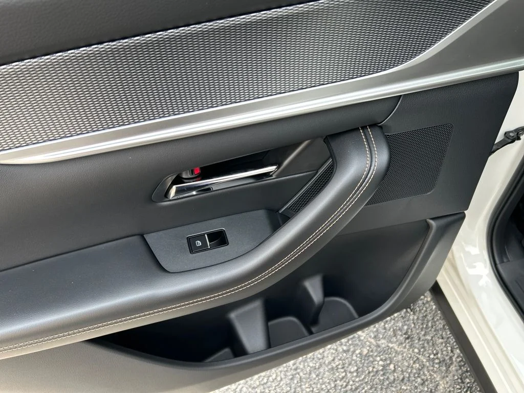 2025 Mazda CX-90 Premium Plus Package - Photo 27