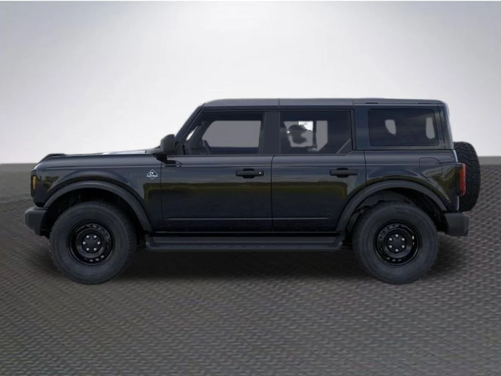 New 2026 Shadow Black Ford Outer Banks® image 3