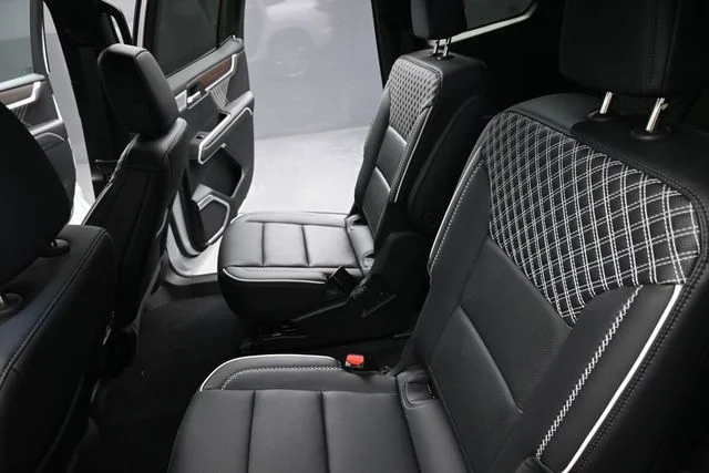 Used 2025 White GMC Denali image 16