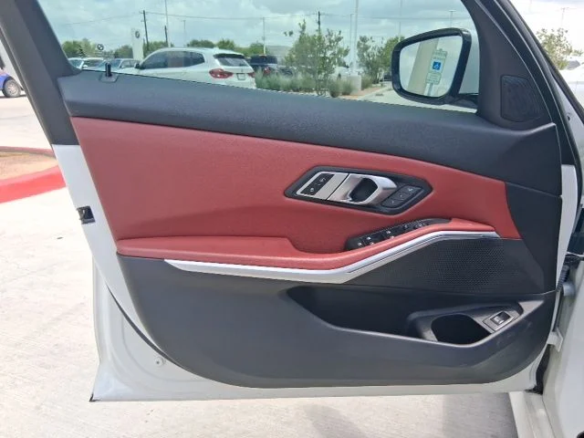 Used 2023 White BMW 330i image 14