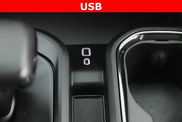 Used 2022 Black GMC AT4 image 26