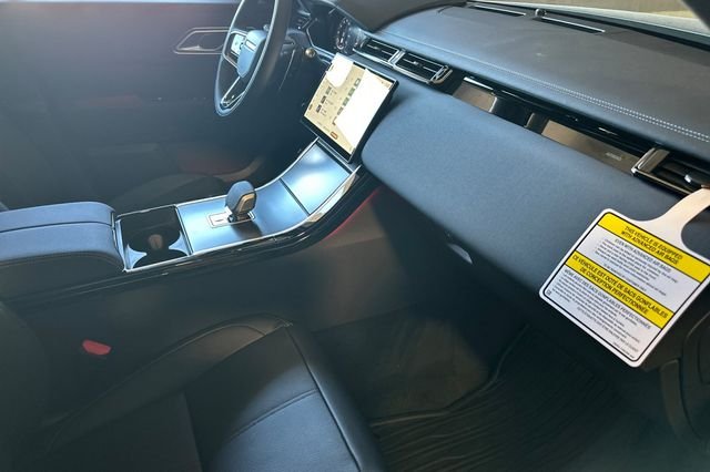 New 2026 Giola Green Land Rover P250 Base image 15