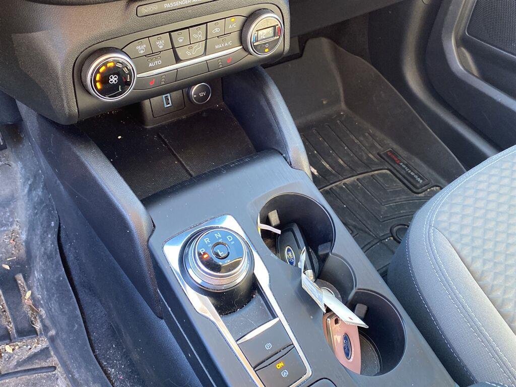 Used 2020 Dark Persian Green Ford SE image 20