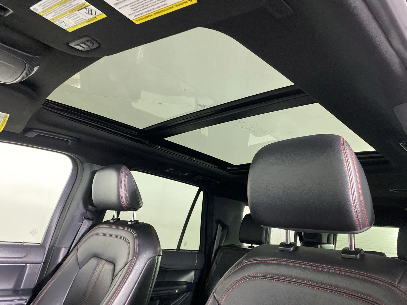 Used 2024 Oxford White Ford Limited image 35