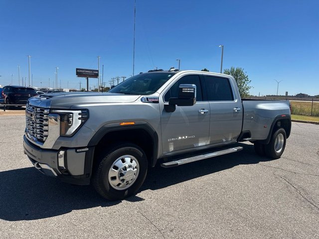 2024 GMC Sierra 3500HD Denali