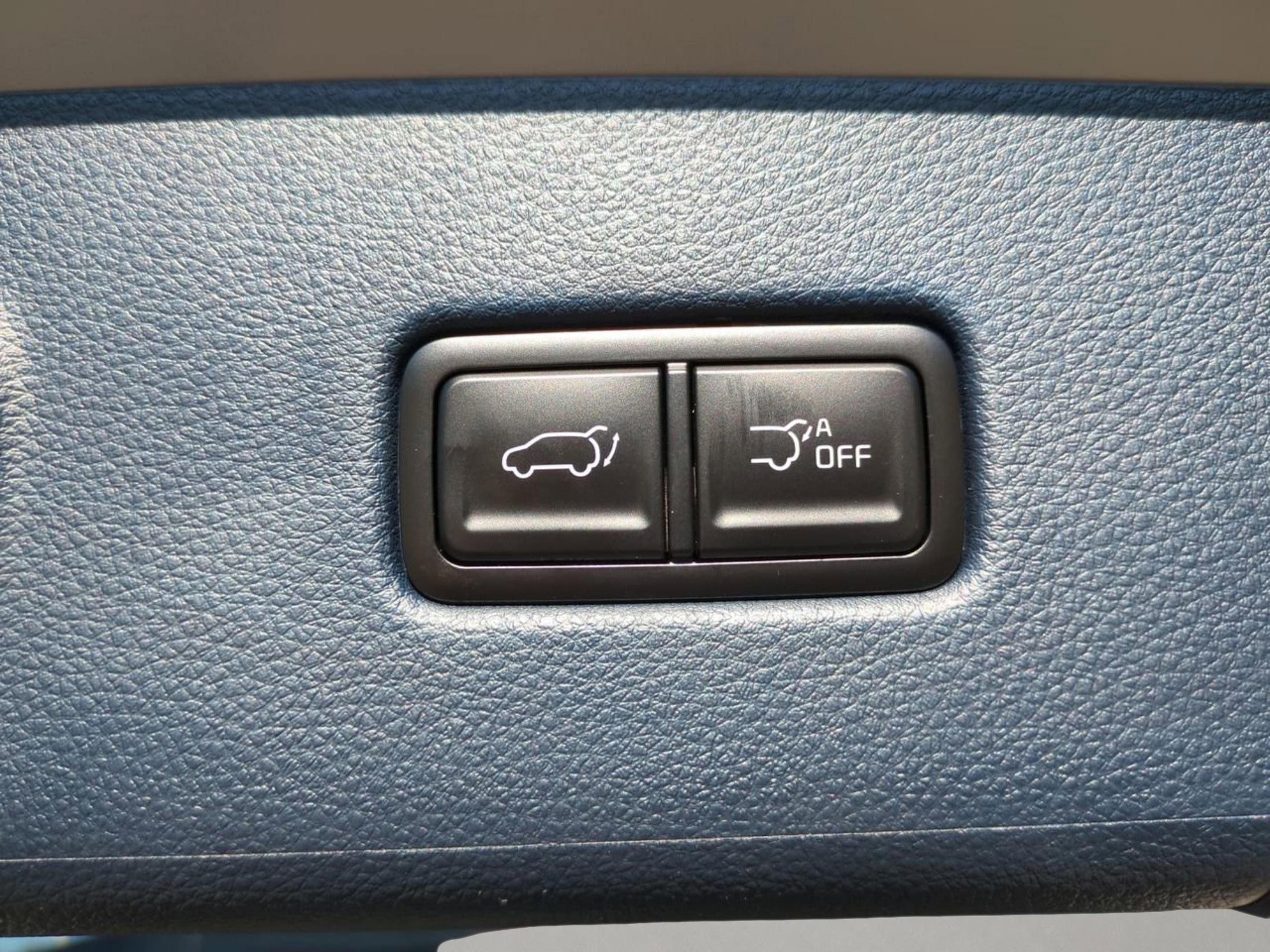 New 2026 Ceramic Silver Kia SX image 15