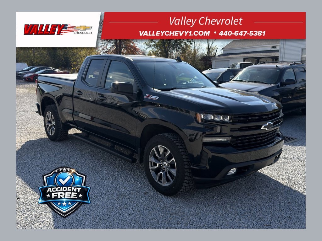 Used 2019 Black Chevrolet RST image 1