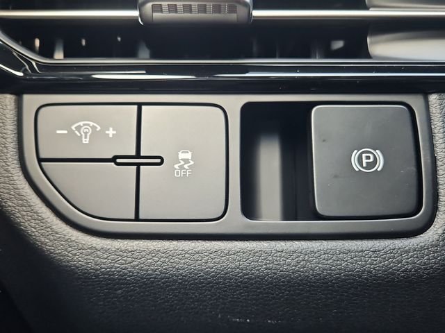 New 2026 Gray Kia X-Line image 8