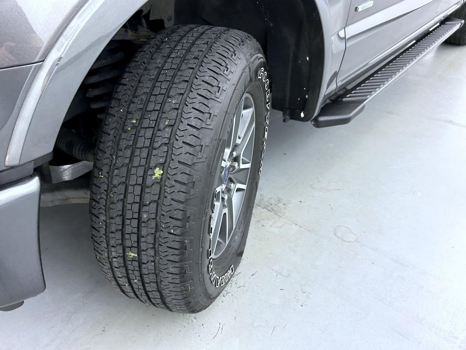 Used 2016 Gray Ford XLT image 23