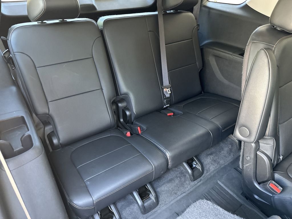 Used 2019 Beige Chevrolet Premier image 36