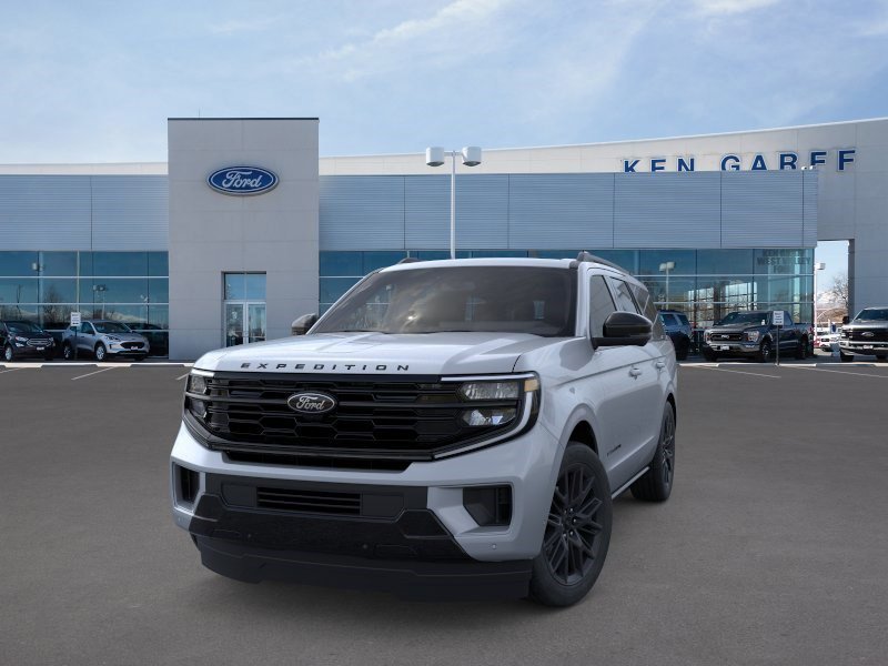 New 2026 Glacier Gray Metallic Tri-Coat Ford Platinum image 2