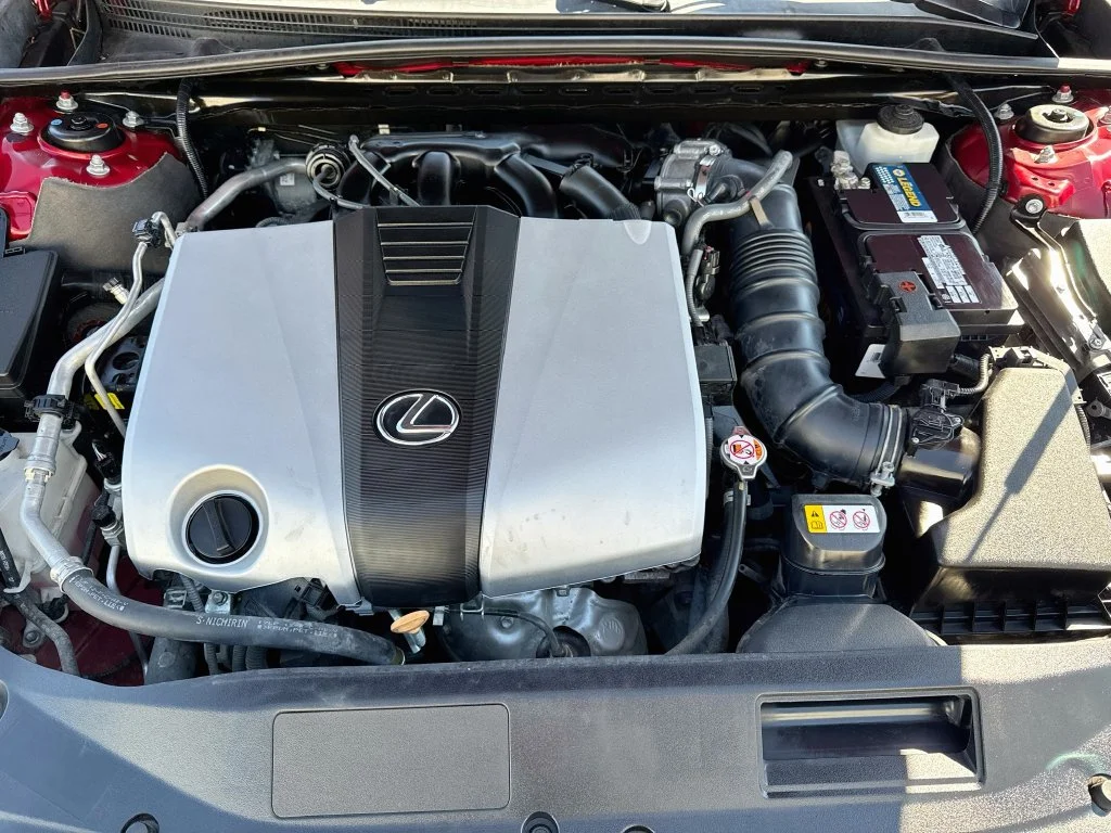 Used 2020 Red Lexus 350 image 39