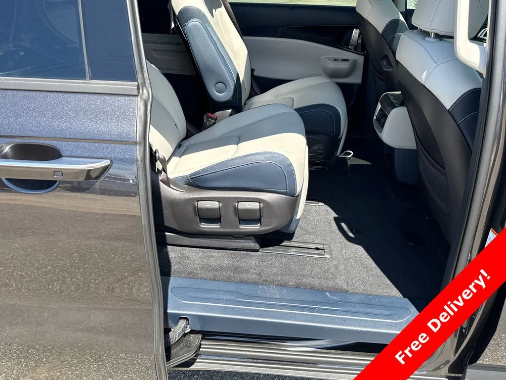 2025 Kia Carnival SX Prestige - Photo 15