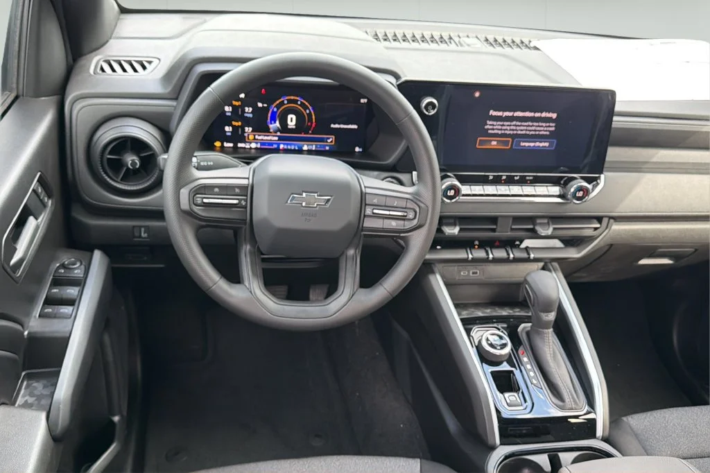 New 2026 Summit White Chevrolet Trail Boss image 21