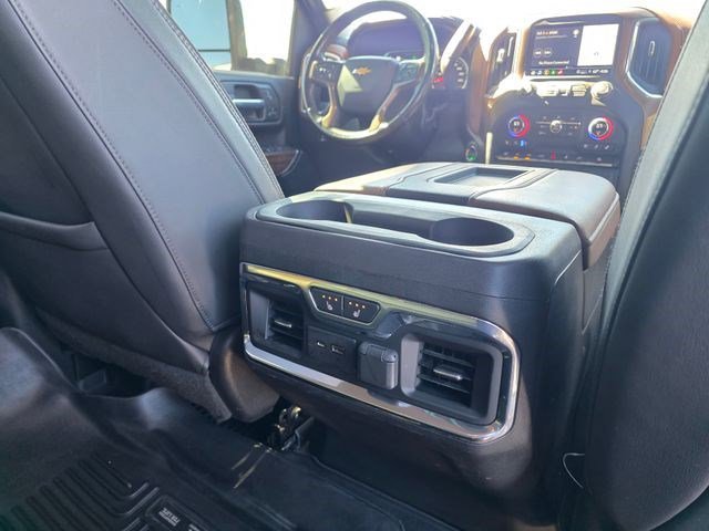 Used 2021 Iridescent Pearl Tricoat Chevrolet High Country image 15