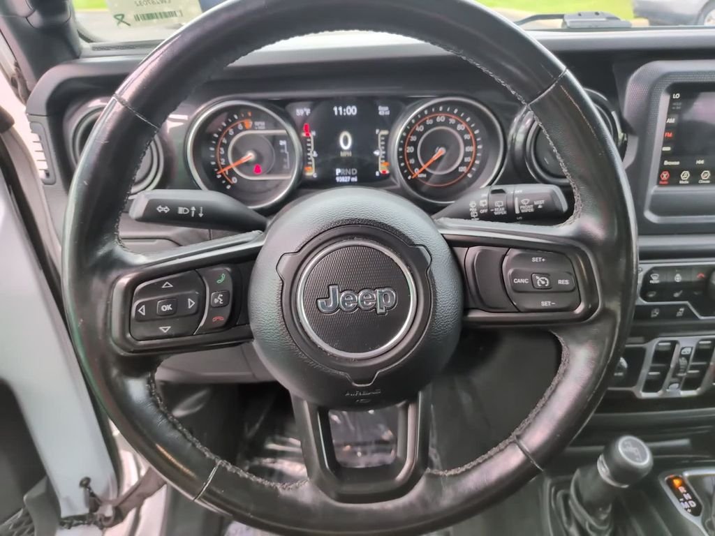 Used 2020 White Jeep Unlimited Sport Altitude image 20