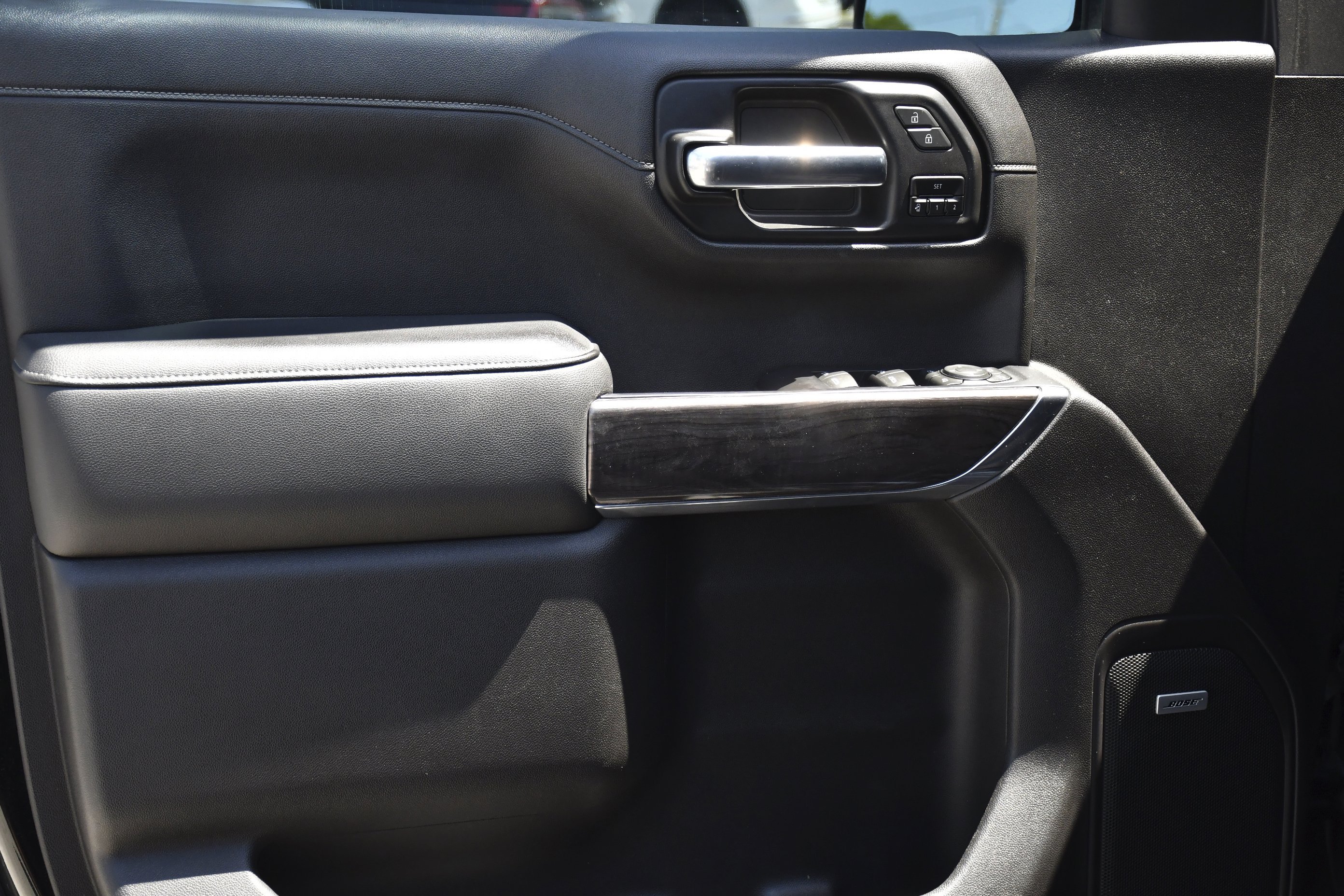 Used 2020 Black Chevrolet LTZ image 20