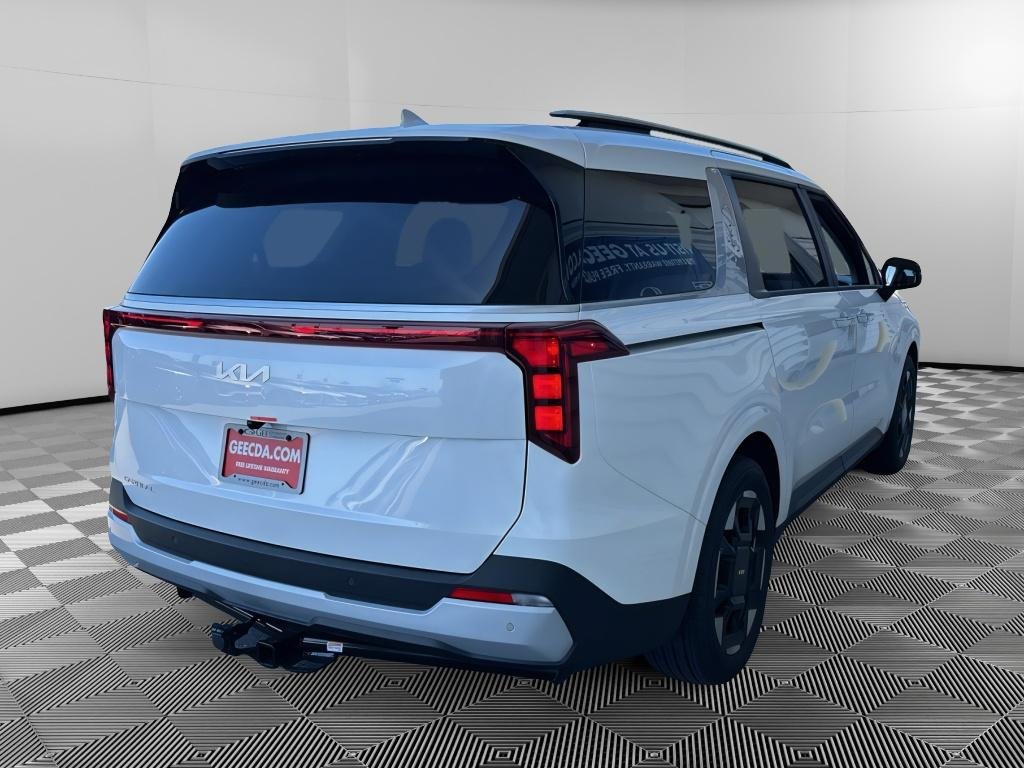 New 2026 Snow White Pearl Kia EX image 4