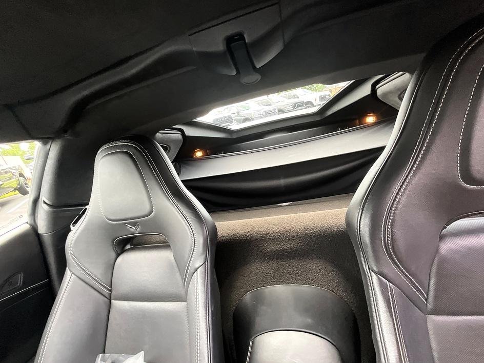 Used 2016 Gray Chevrolet Stingray Z51 image 30
