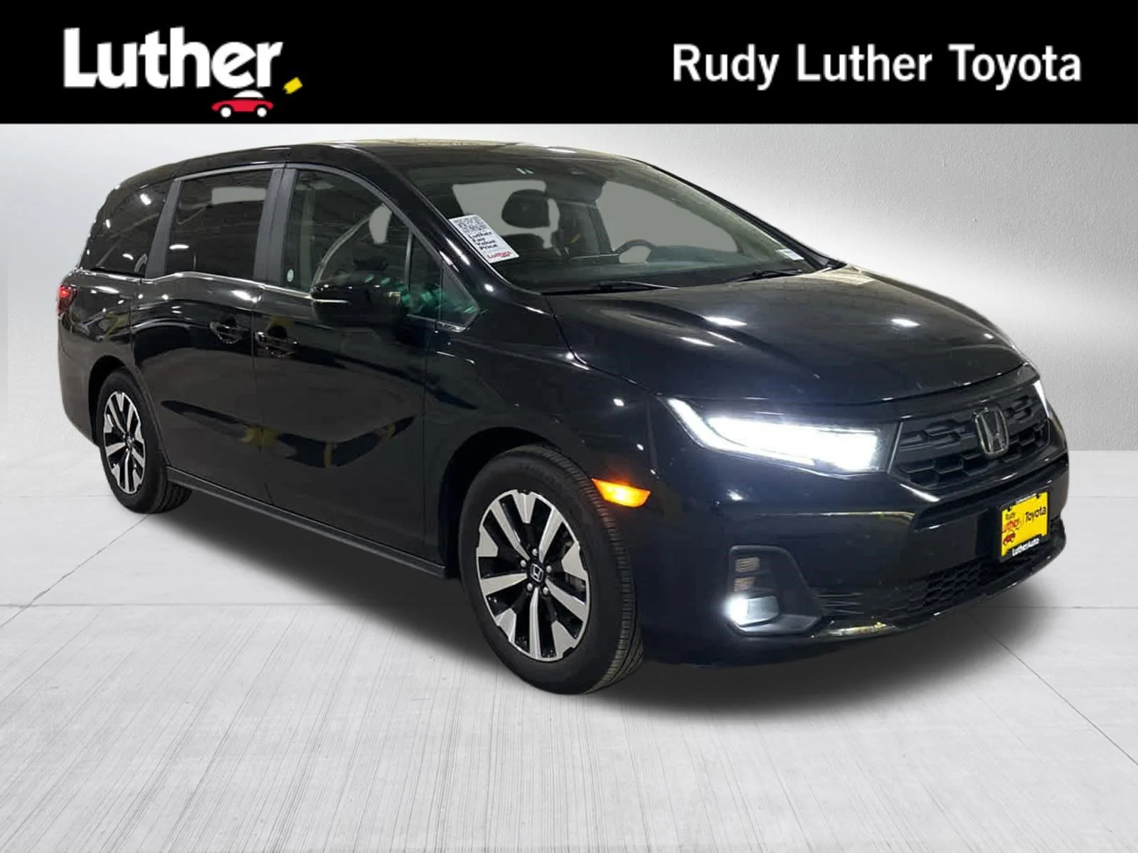 2025 Honda Odyssey EX-L's photo