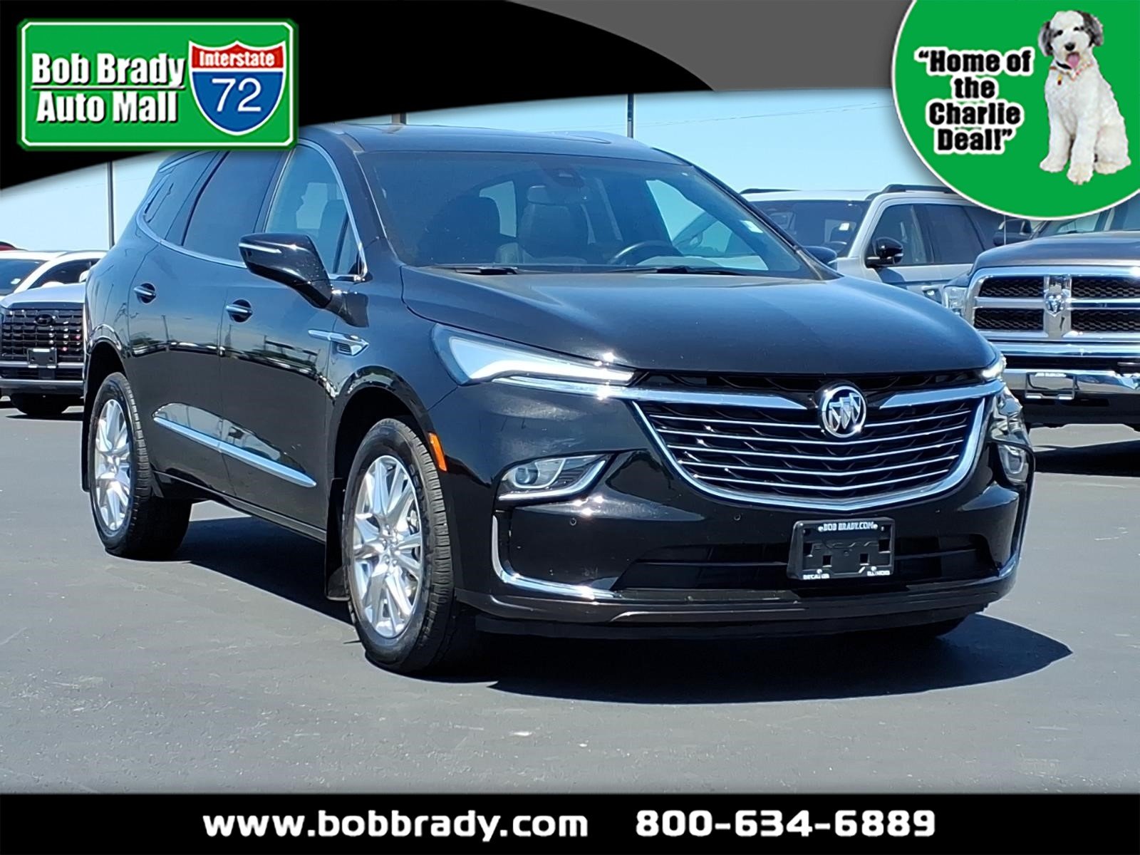 2023 Buick Enclave Essence's photo