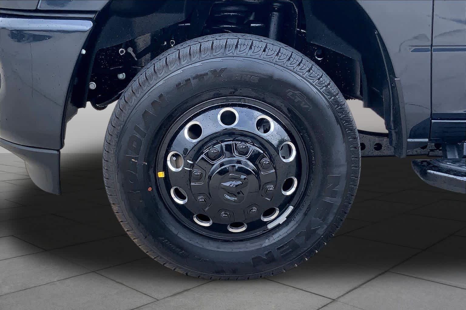 New 2026 Forged Blue Metallic Exterior Paint RAM Laramie image 11