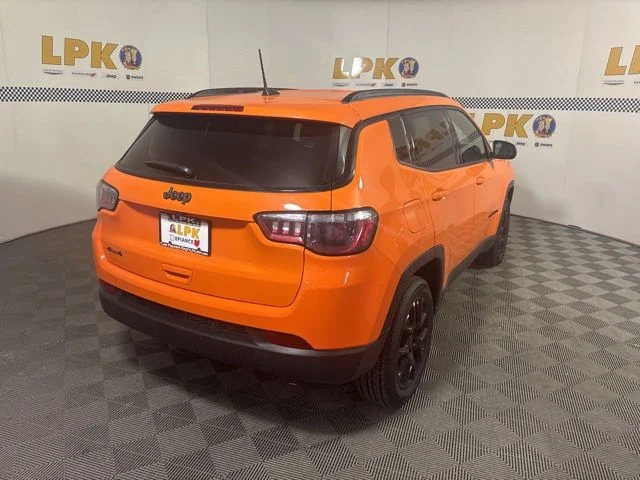 New 2026 Joose Exterior Paint Jeep Latitude image 4