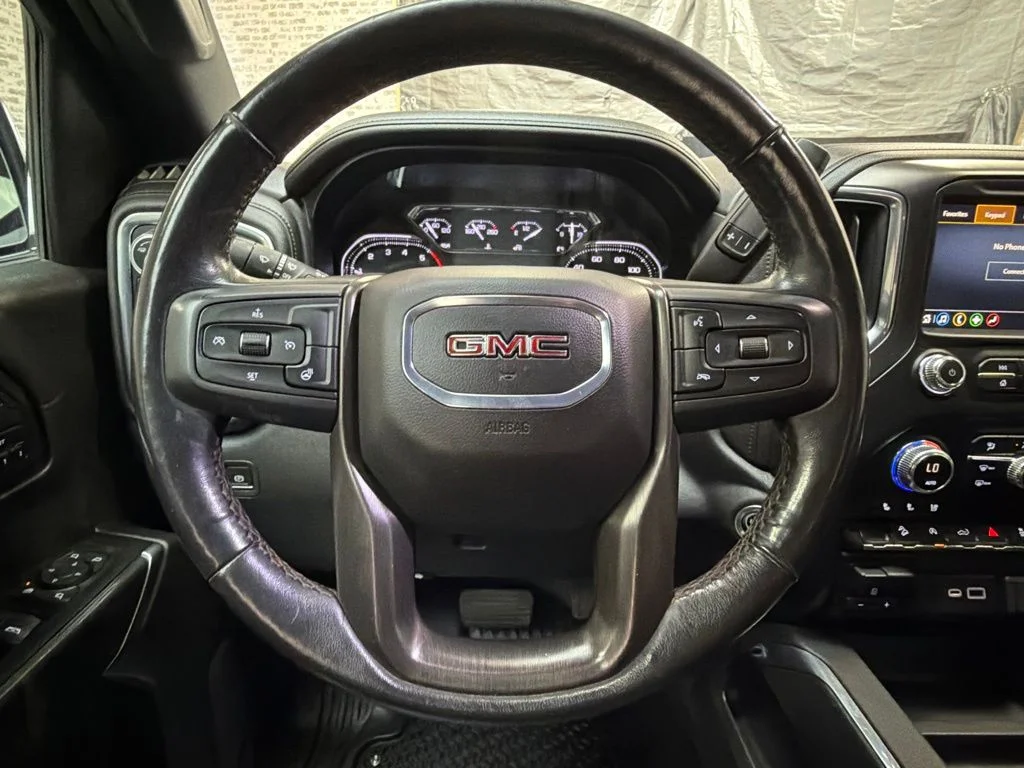 Used 2021 Summit White GMC AT4 image 16