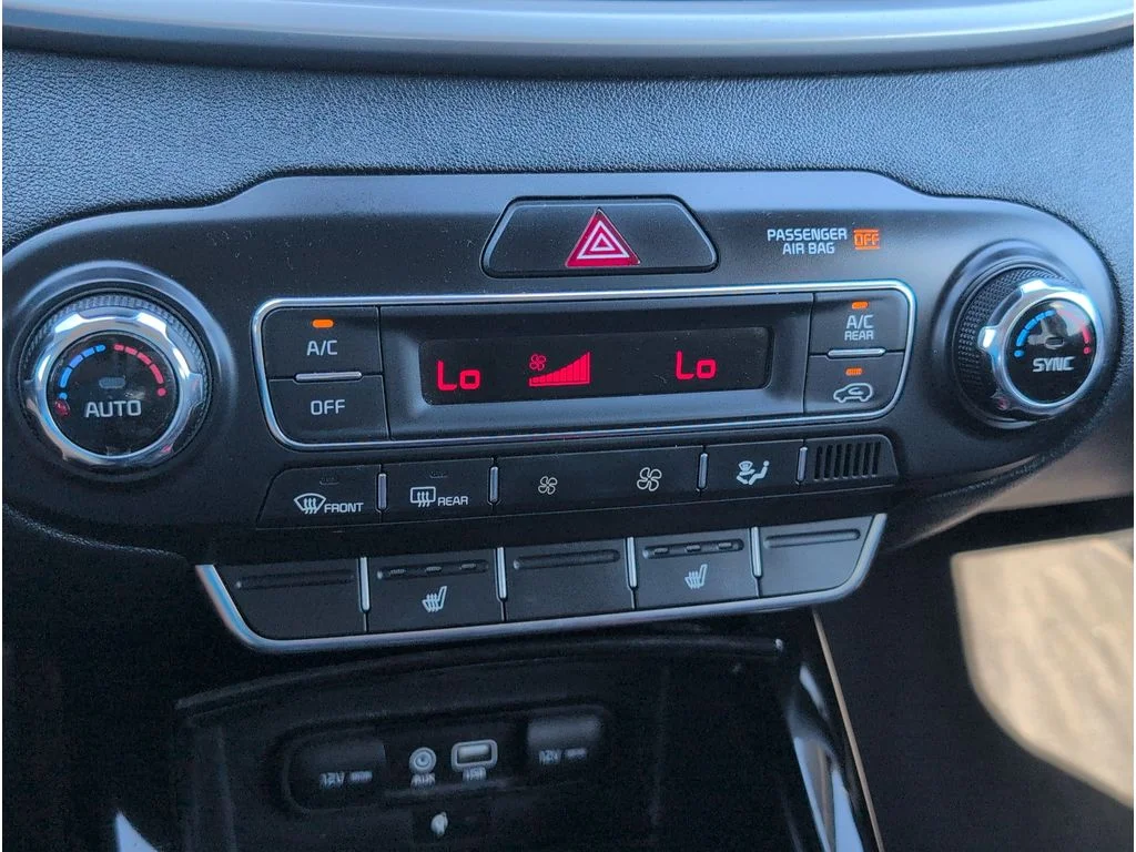 Used 2020 SILVER Kia 4d SUV FWD SX image 16