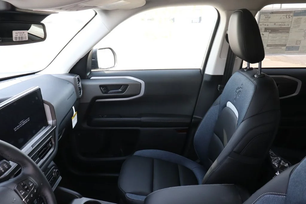 New 2025 Carbonized Gray Metallic Ford Outer Banks® image 15